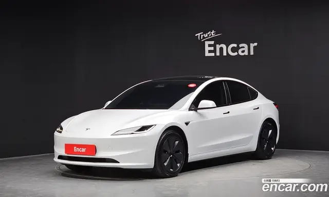 Tesla Model 3, 2024, 7 902 км