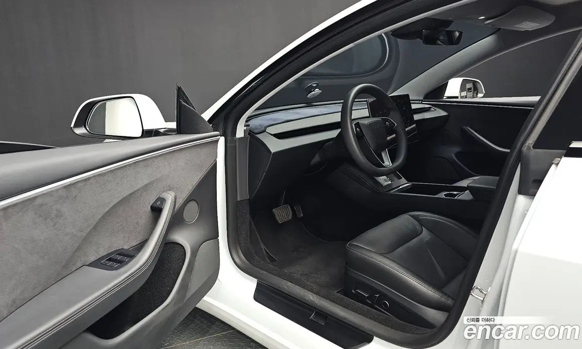 Tesla Model 3 2024 0.2 автомат (гидро), фото 13