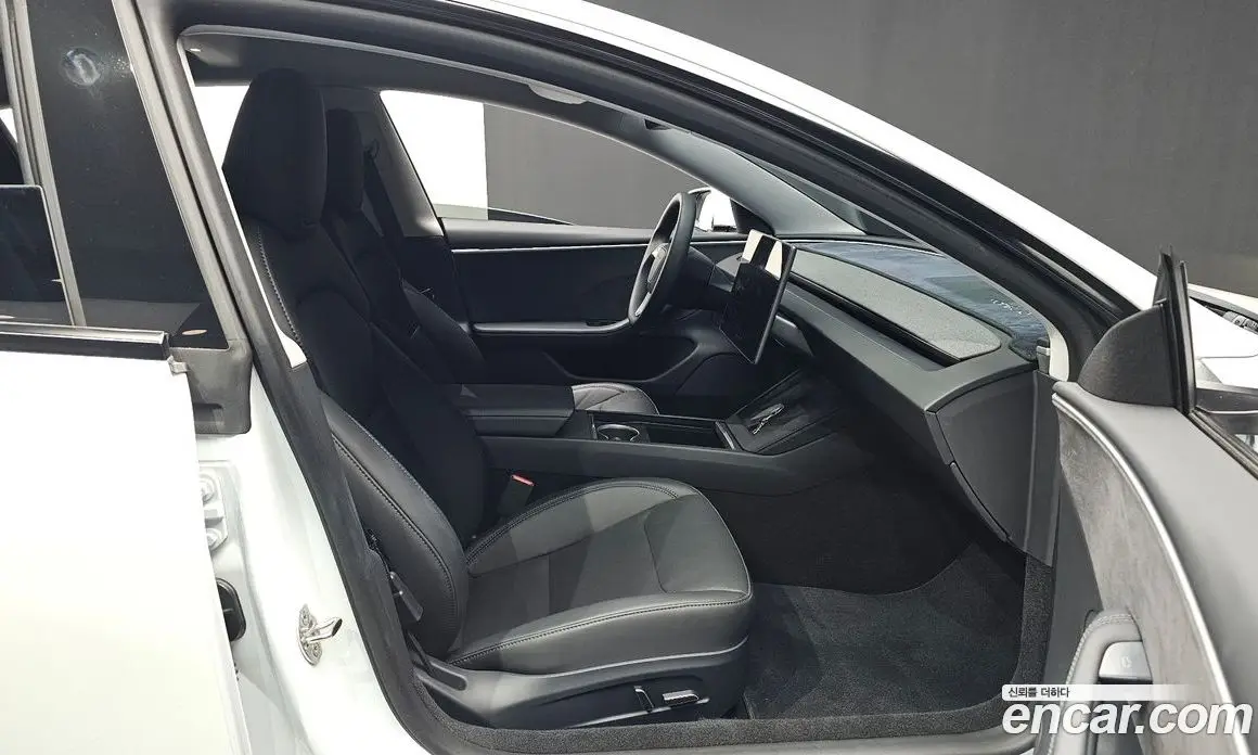 Tesla Model 3 2024 0.2 автомат (гидро), фото 16
