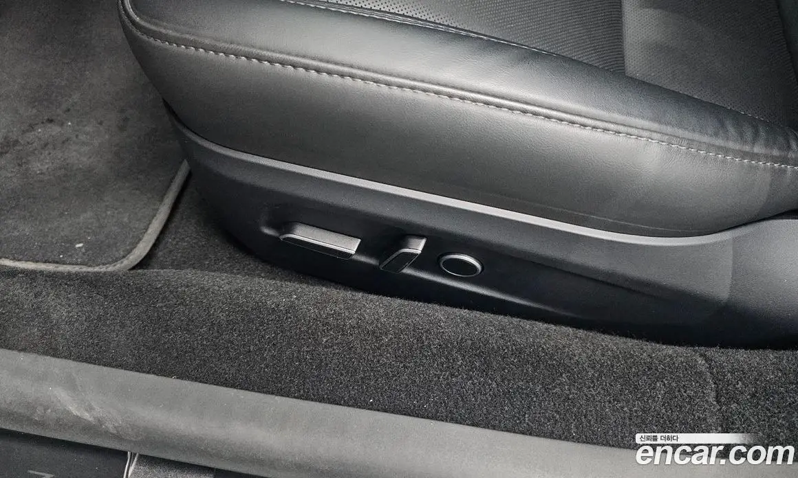 Tesla Model 3 2024 0.2 автомат (гидро), фото 29