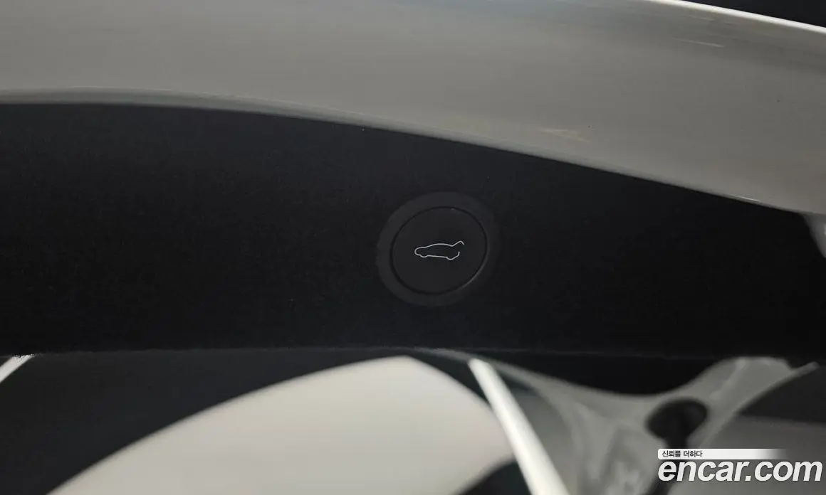 Tesla Model 3 2024 0.2 автомат (гидро), фото 33