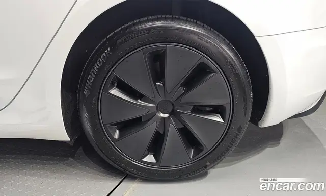 Tesla Model 3 2024 0.2 автомат (гидро), миниатюра 7