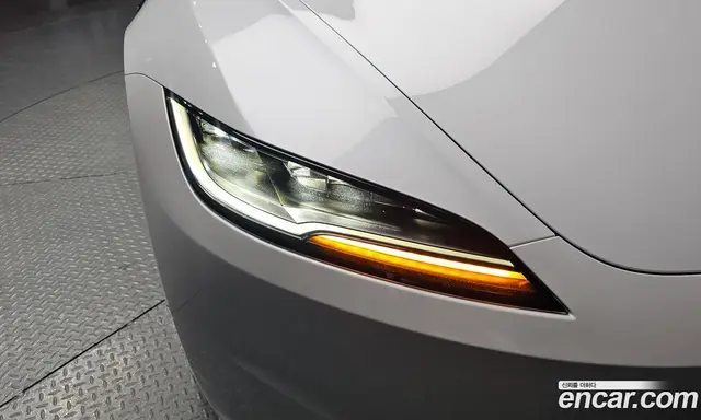 Tesla Model 3 2024 0.2 автомат (гидро), миниатюра 8