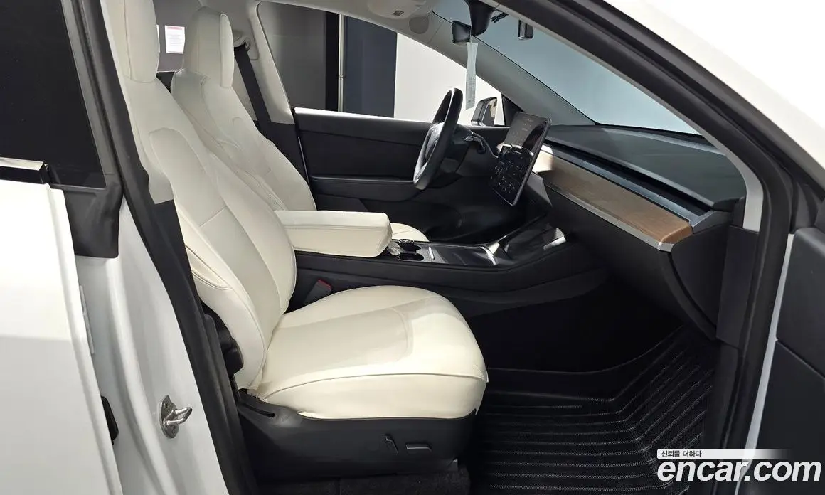 Tesla Model Y 2021 0.2 автомат (гидро), фото 15