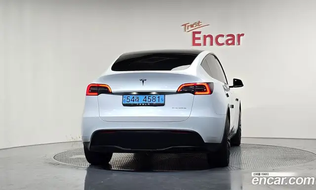Tesla Model Y 2021 0.2 автомат (гидро), миниатюра 3