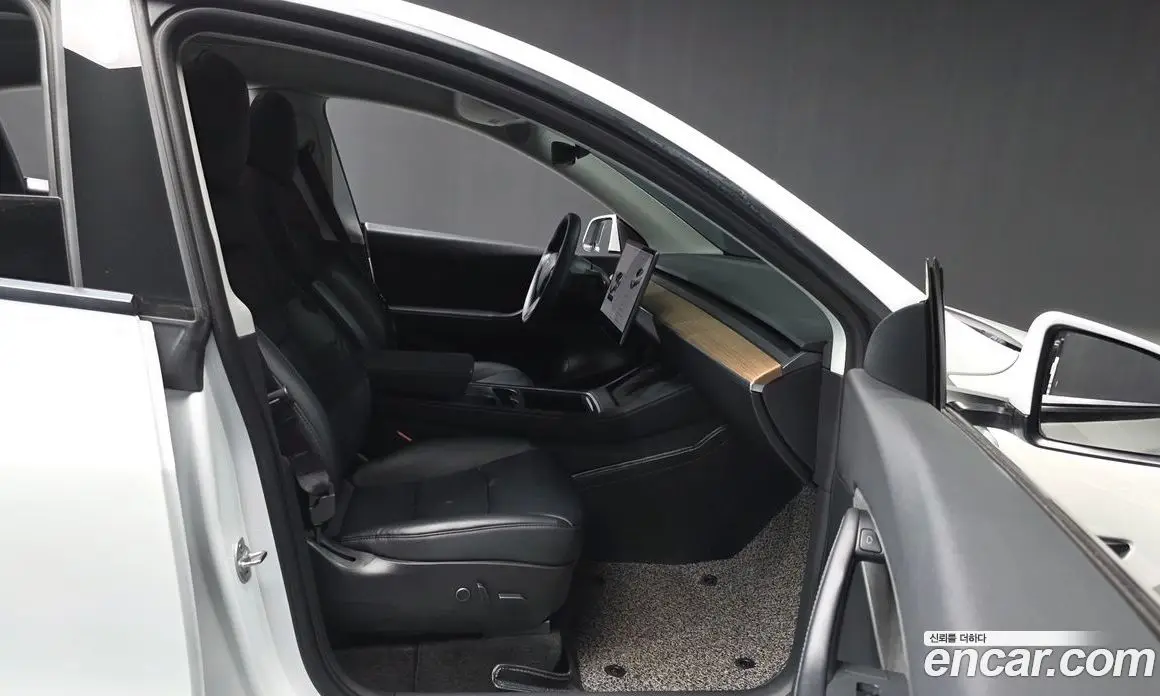 Tesla Model Y 2021 0.2 автомат (гидро), фото 16