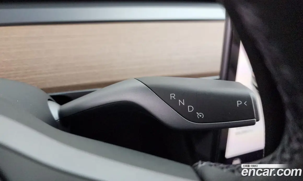 Tesla Model Y 2021 0.2 автомат (гидро), фото 12