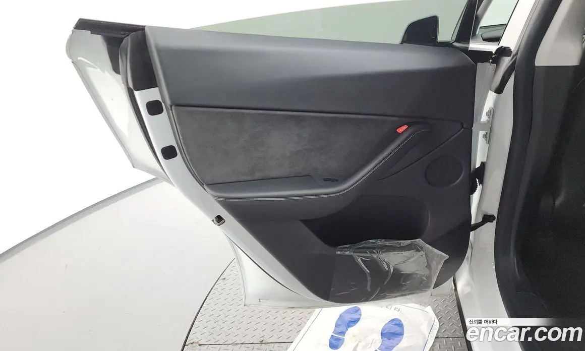 Tesla Model Y 2021 0.2 автомат (гидро), фото 15