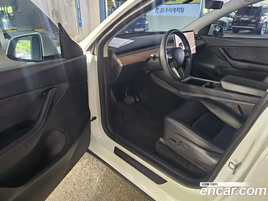 Tesla Model Y 2021 0.2 автомат (гидро), фото 8