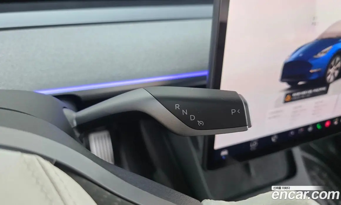 Tesla Model Y 2024 0.2 автомат (гидро), фото 12