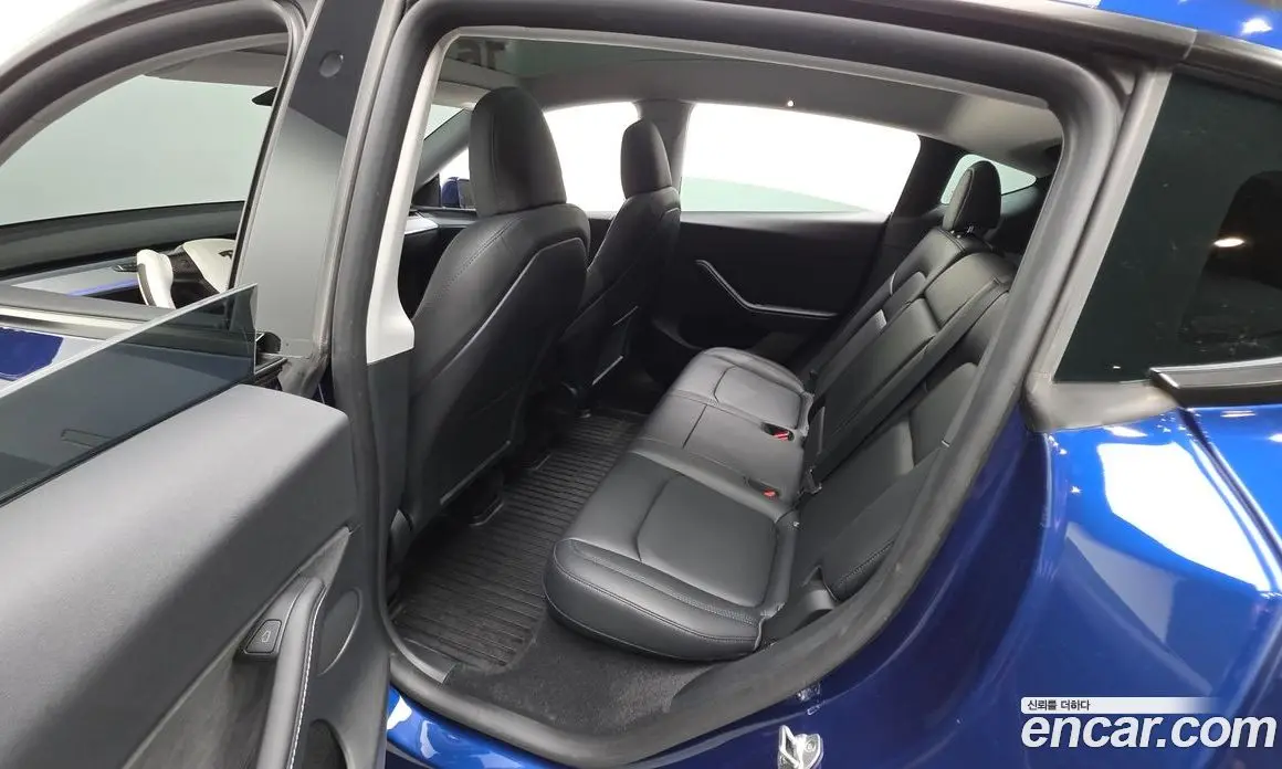 Tesla Model Y 2024 0.2 автомат (гидро), фото 16
