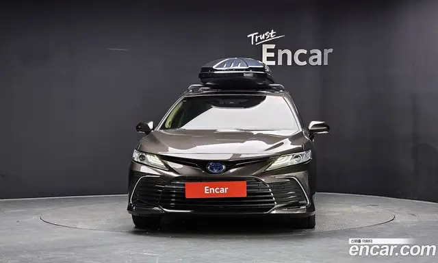 Toyota Camry 2022 2.5 автомат (гидро), миниатюра 3