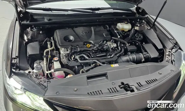 Toyota Camry 2022 2.5 автомат (гидро), миниатюра 6