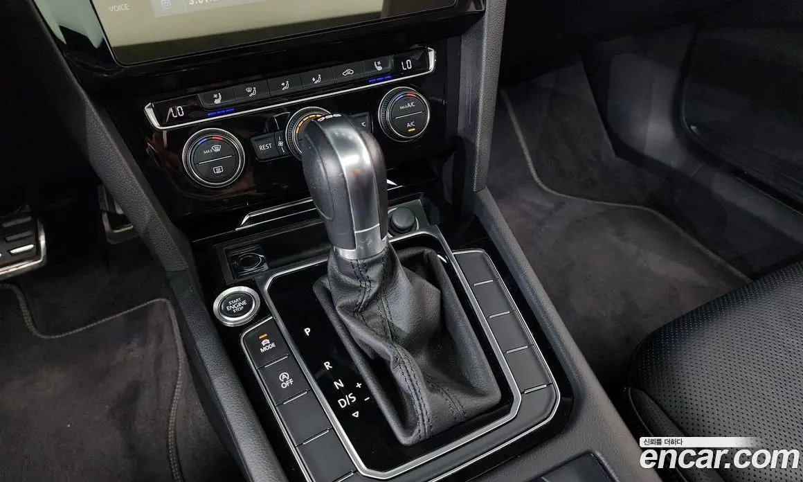 Volkswagen Arteon 2019 2.0 автомат (гидро), фото 12