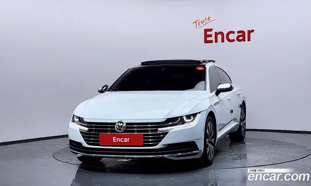 Volkswagen Arteon 2019 2.0 автомат (гидро), миниатюра 3