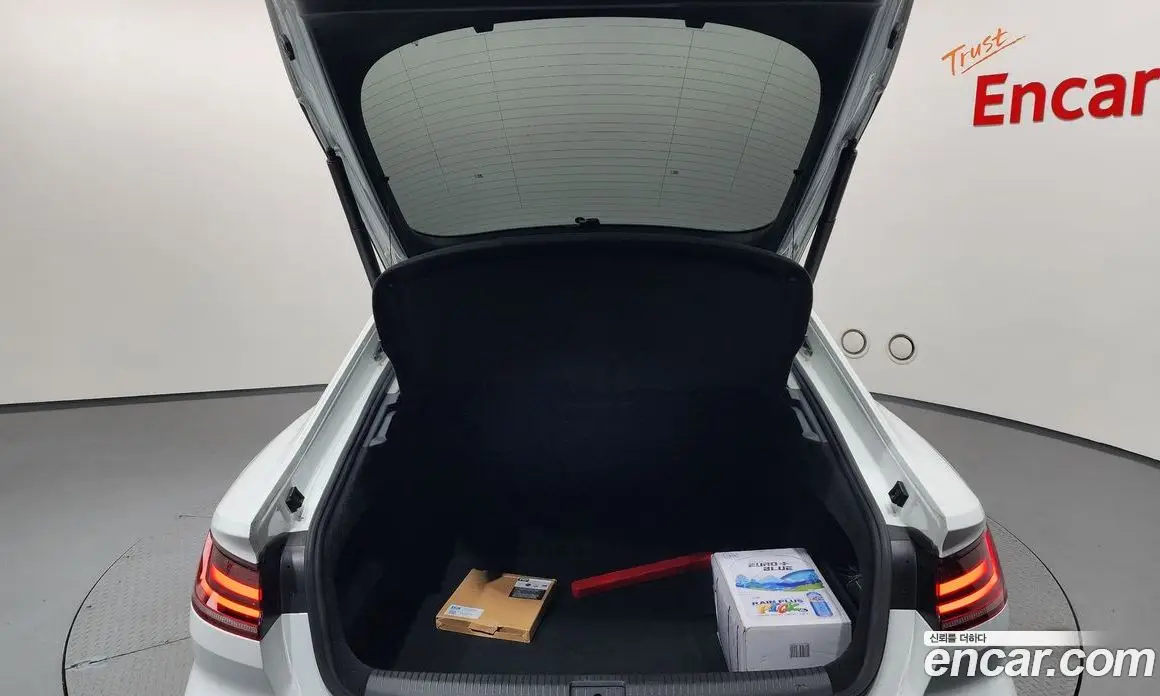 Volkswagen Arteon 2019 2.0 автомат (гидро), фото 25