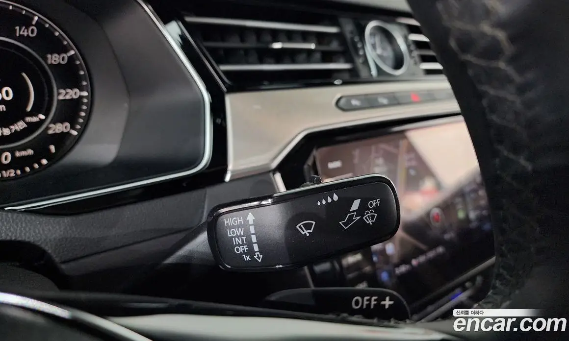 Volkswagen Arteon 2019 2.0 автомат (гидро), фото 29