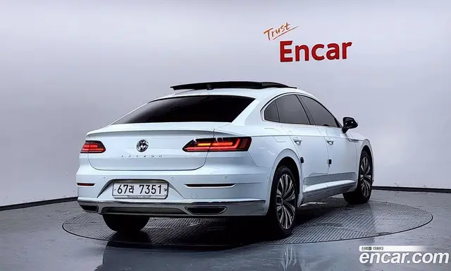 Volkswagen Arteon 2019 2.0 автомат (гидро), миниатюра 4