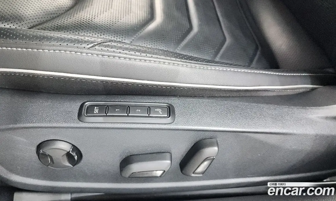 Volkswagen Arteon 2019 2.0 автомат (гидро), фото 31