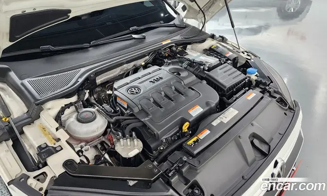 Volkswagen Arteon 2019 2.0 автомат (гидро), миниатюра 6
