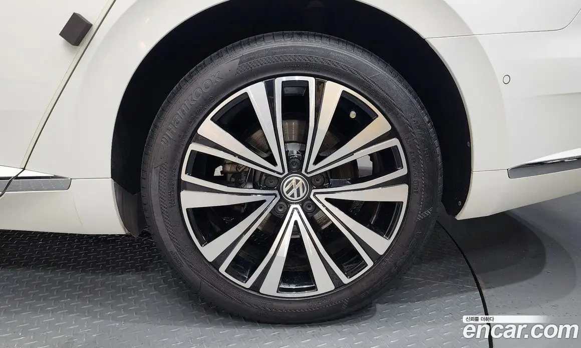 Volkswagen Arteon 2019 2.0 автомат (гидро), фото 7