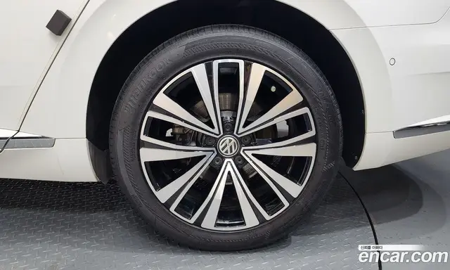 Volkswagen Arteon 2019 2.0 автомат (гидро), миниатюра 7