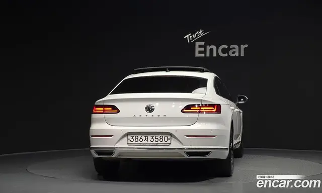 Volkswagen Arteon 2019 2.0 автомат (гидро), миниатюра 4