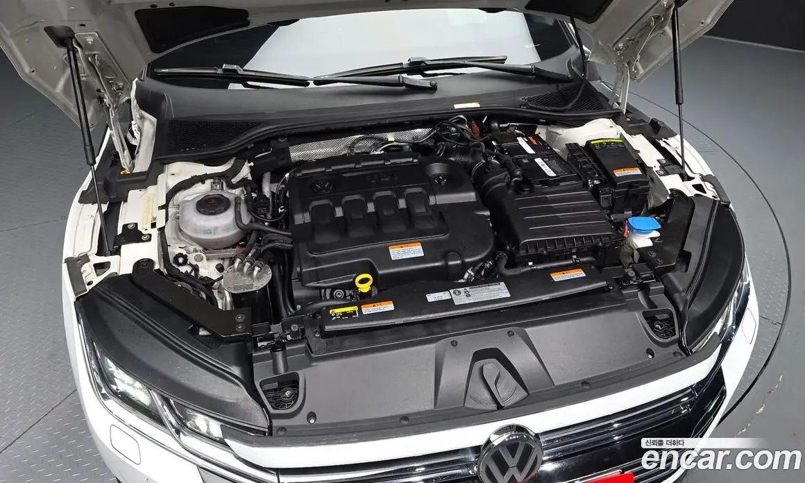 Volkswagen Arteon 2019 2.0 автомат (гидро), фото 6