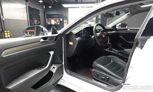 Volkswagen Arteon 2019 2.0 автомат (гидро), миниатюра 10