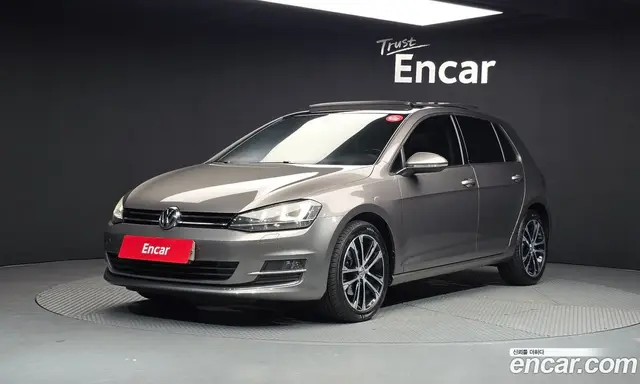 Volkswagen Golf 2016 2.0 автомат (гидро), миниатюра 1