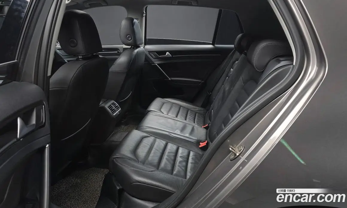 Volkswagen Golf 2016 2.0 автомат (гидро), фото 11