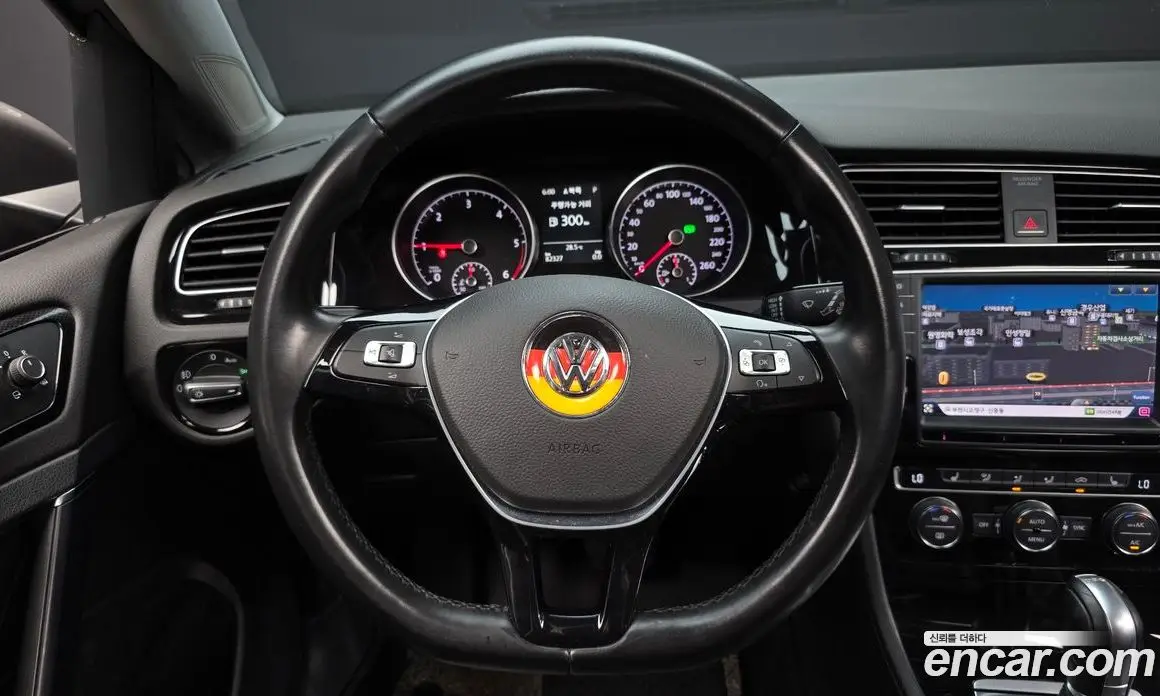 Volkswagen Golf 2016 2.0 автомат (гидро), фото 13