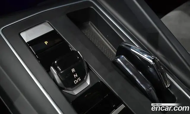 Volkswagen Golf 2022 2.0 автомат (гидро), миниатюра 12