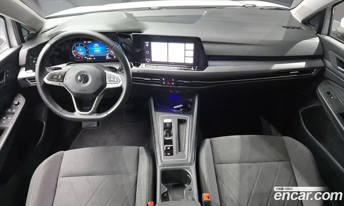 Volkswagen Golf 2022 2.0 автомат (гидро), фото 10