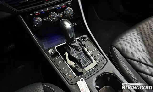 Volkswagen Jetta 2021 1.4 автомат (гидро), миниатюра 11