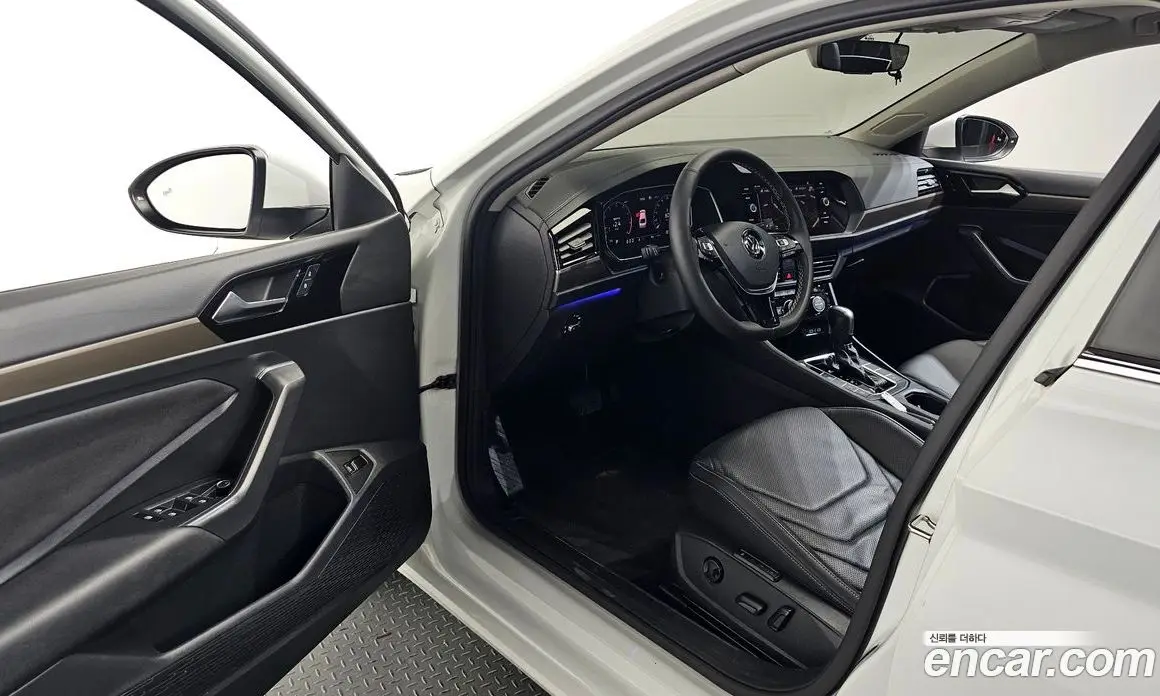 Volkswagen Jetta 2021 1.4 автомат (гидро), фото 12