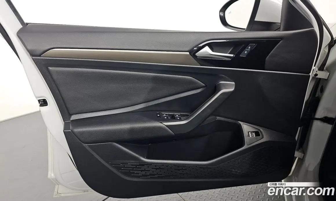 Volkswagen Jetta 2021 1.4 автомат (гидро), фото 13