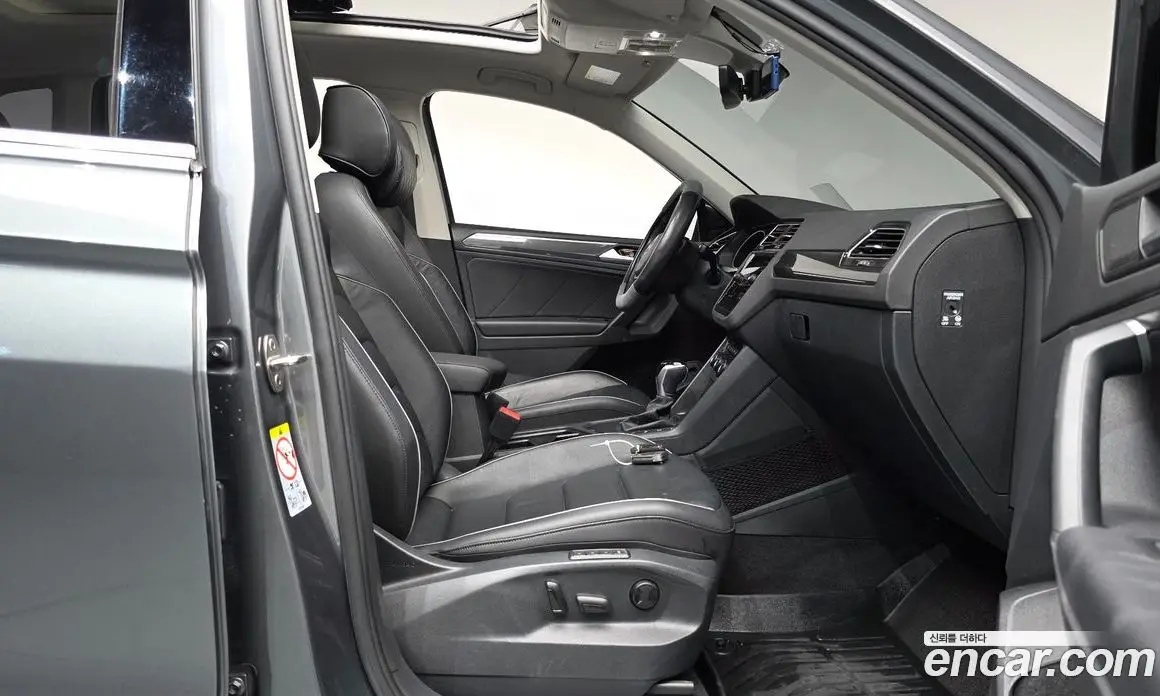 Volkswagen Tiguan 2020 2.0 автомат (гидро), фото 16