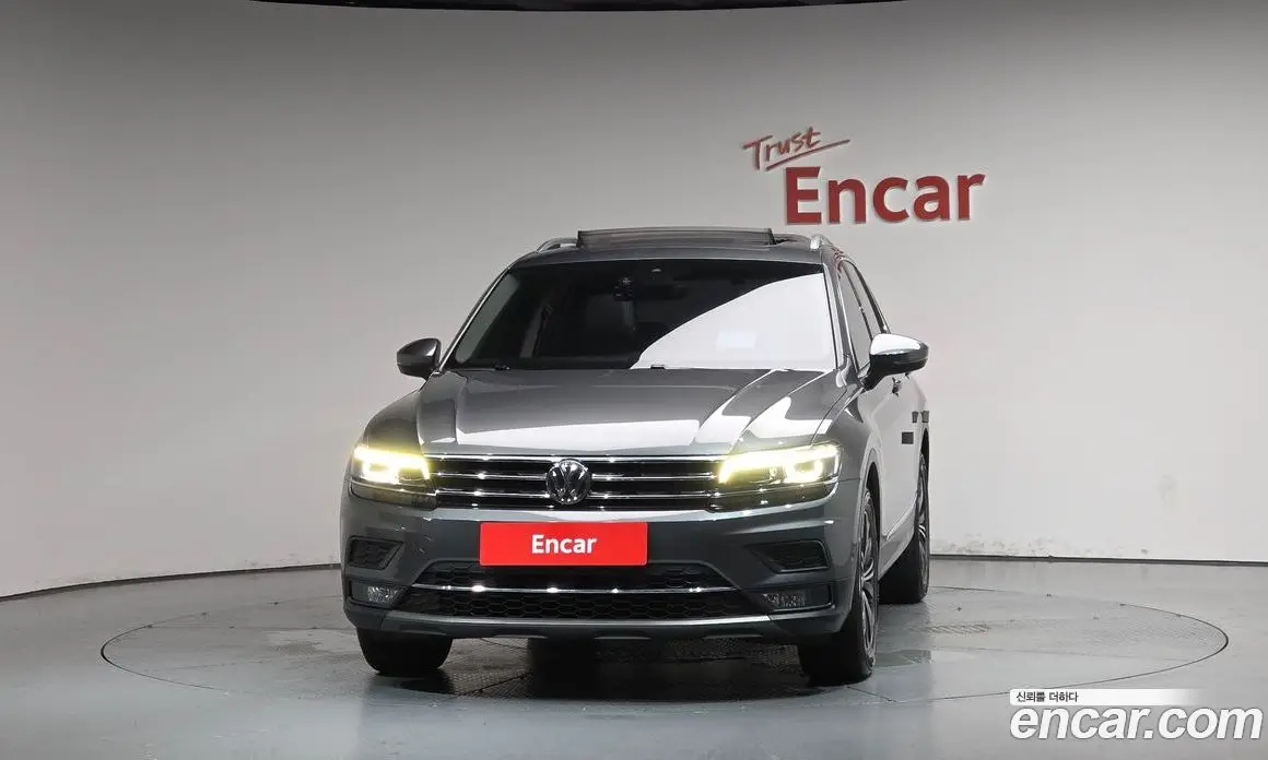 Volkswagen Tiguan 2020 2.0 автомат (гидро), фото 3