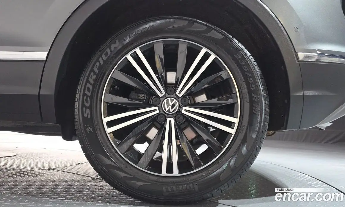 Volkswagen Tiguan 2020 2.0 автомат (гидро), фото 7