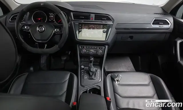 Volkswagen Tiguan 2020 2.0 автомат (гидро), миниатюра 10