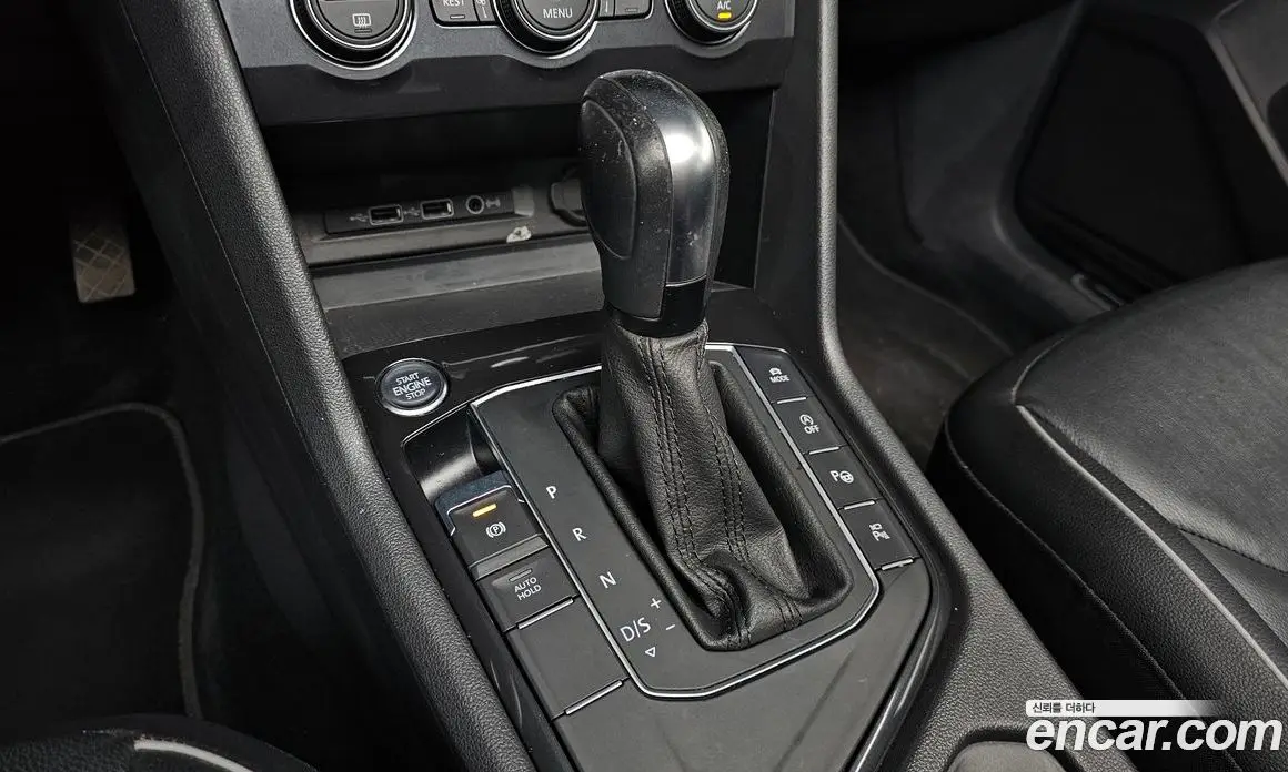 Volkswagen Tiguan 2020 2.0 автомат (гидро), фото 12