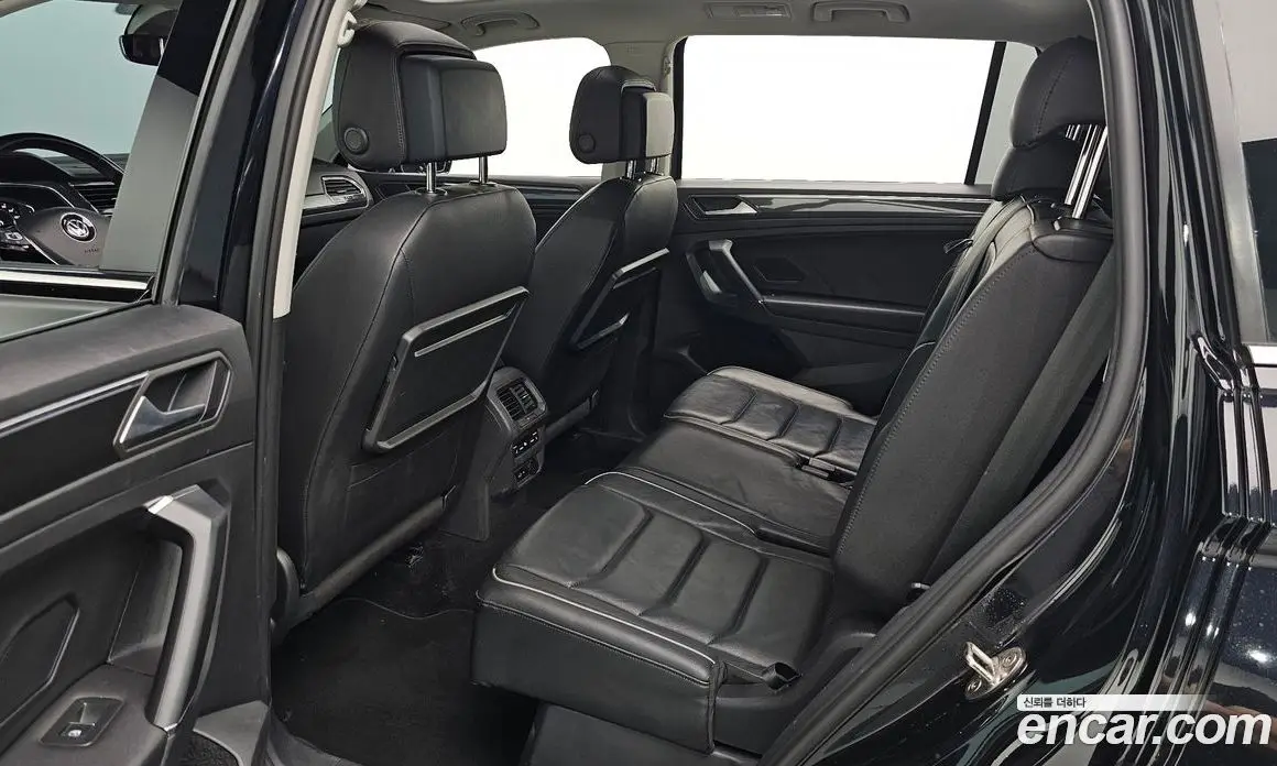 Volkswagen Tiguan 2020 2.0 автомат (гидро), фото 17