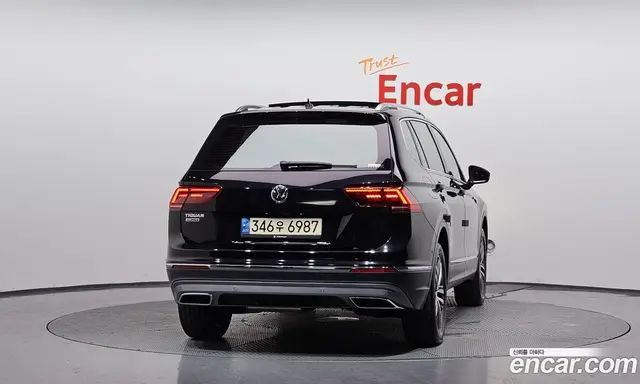 Volkswagen Tiguan 2020 2.0 автомат (гидро), миниатюра 4