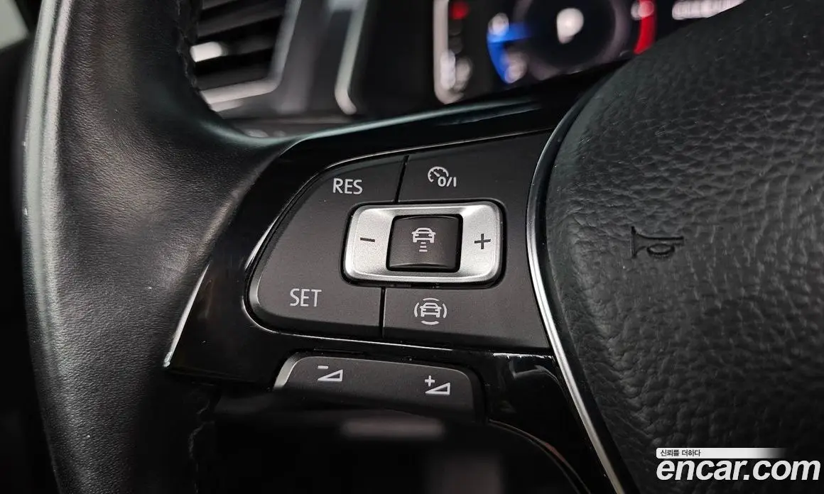 Volkswagen Tiguan 2020 2.0 автомат (гидро), фото 32