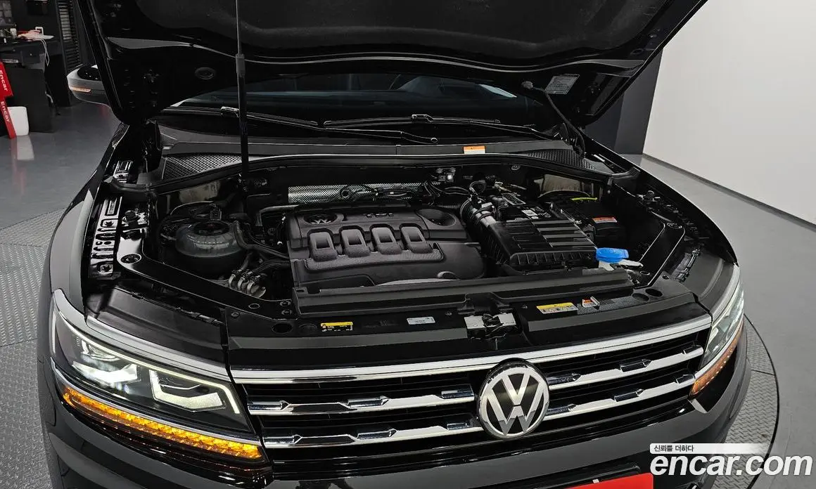 Volkswagen Tiguan 2020 2.0 автомат (гидро), фото 6