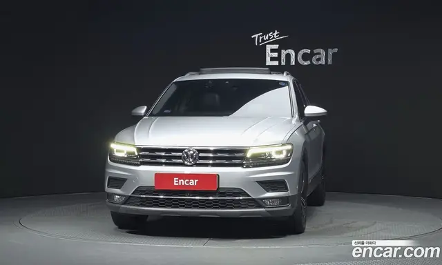 Volkswagen Tiguan 2020 2.0 автомат (гидро), миниатюра 3