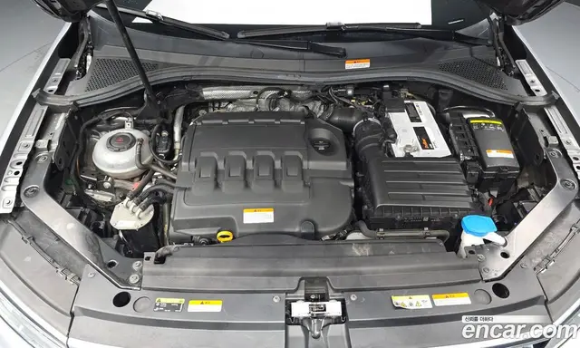 Volkswagen Tiguan 2020 2.0 автомат (гидро), миниатюра 6