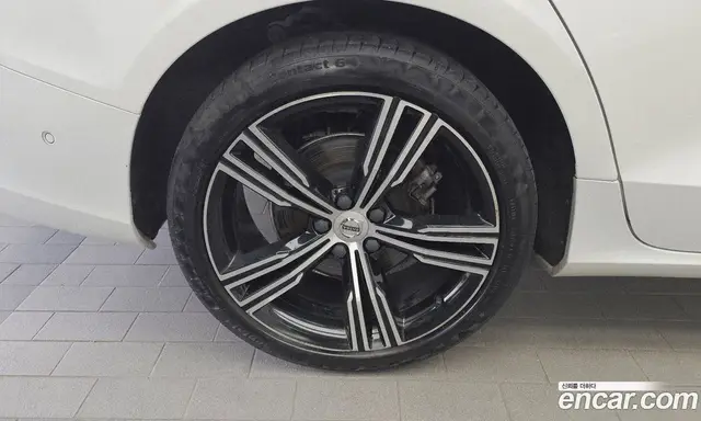 Volvo S60 2021 2.0 автомат (гидро), миниатюра 5