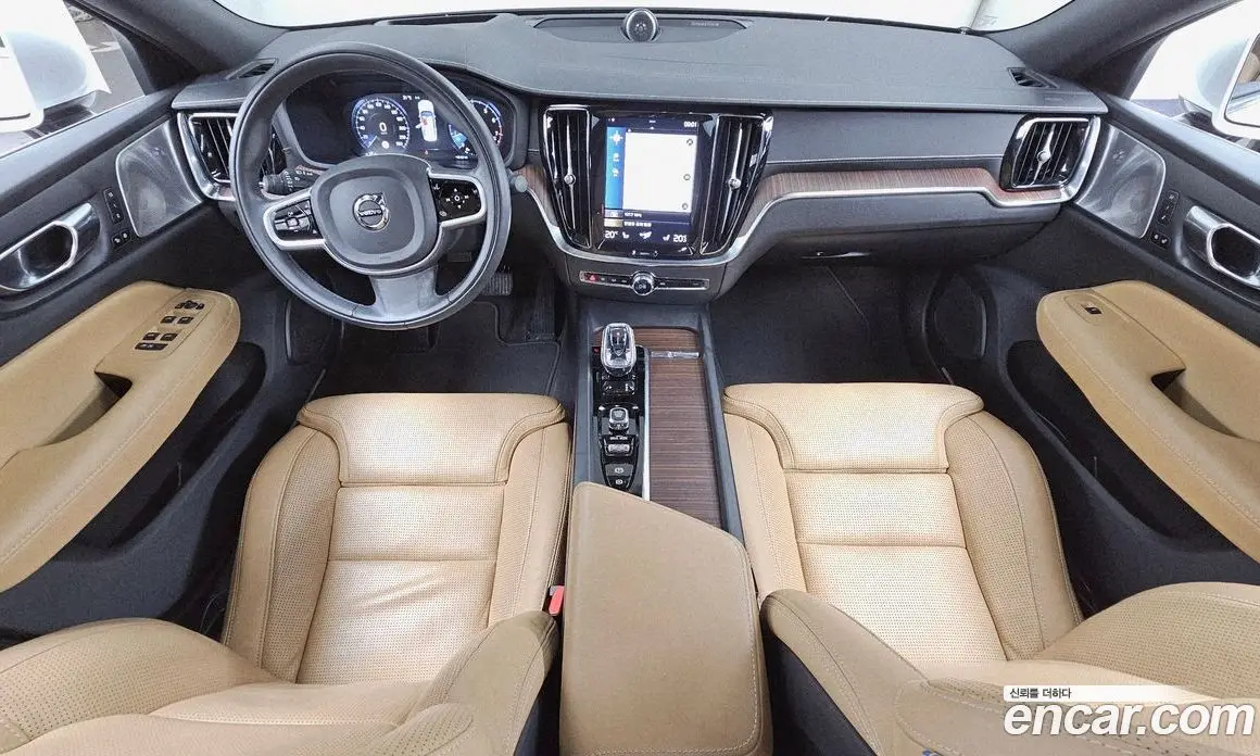 Volvo S60 2021 2.0 автомат (гидро), фото 7